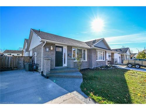 8 Dundee Drive, St. Catharines, ON - Outdoor