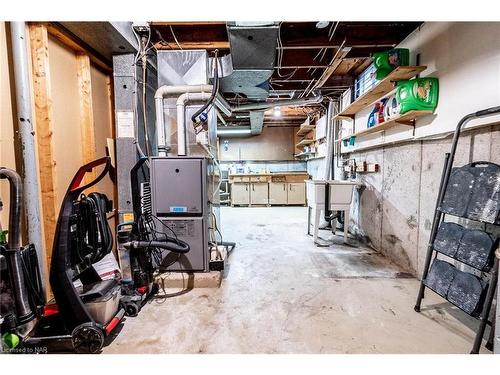 8 Dundee Drive, St. Catharines, ON - Indoor Photo Showing Basement