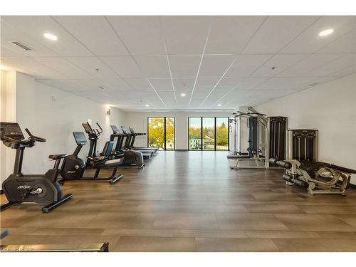 Up29-50 Herrick Avenue, St. Catharines, ON - Indoor Photo Showing Gym Room