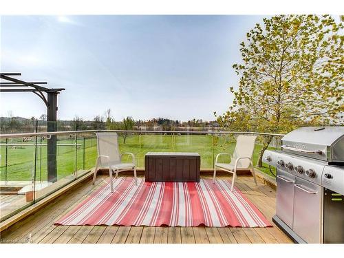 454 Holloway Bay Road S, Sherkston, ON - Outdoor With Deck Patio Veranda