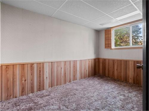 5 Rainbow Drive, St. Catharines, ON - Indoor Photo Showing Other Room