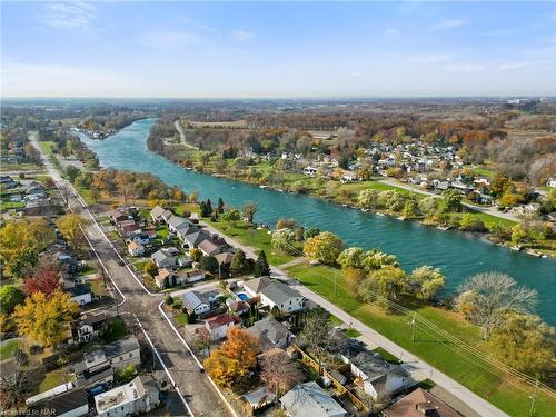 4048 Bridgewater Street, Niagara Falls, ON - Outdoor With Body Of Water With View