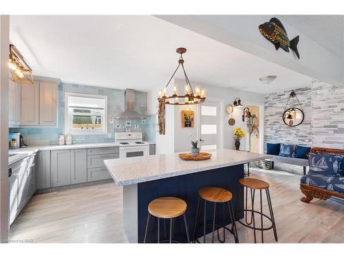 4048 Bridgewater Street, Niagara Falls, ON - Indoor Photo Showing Kitchen With Fireplace With Double Sink