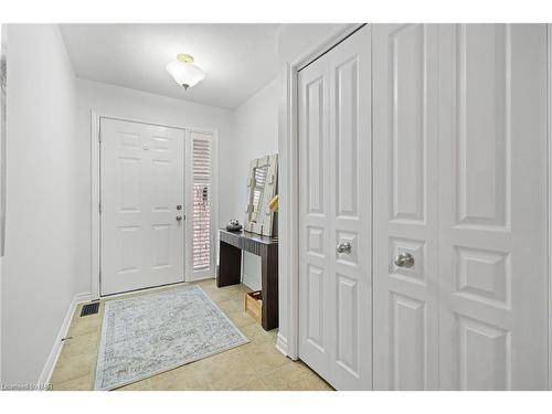 1-605 Welland Avenue, St. Catharines, ON - Indoor Photo Showing Other Room