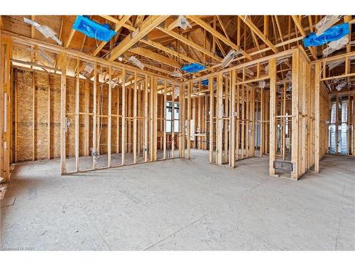 62 Bergenstein Crescent, Fonthill, ON - Indoor Photo Showing Basement