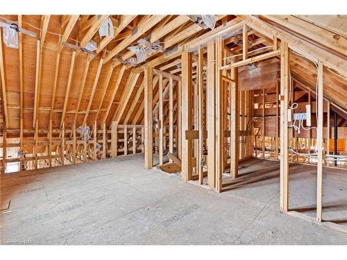 62 Bergenstein Crescent, Fonthill, ON - Indoor Photo Showing Basement