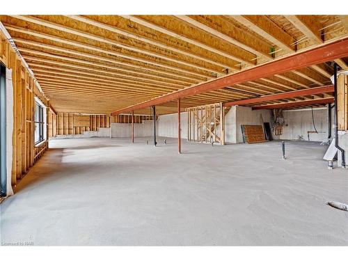 62 Bergenstein Crescent, Fonthill, ON - Indoor Photo Showing Basement