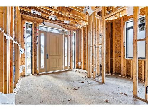 62 Bergenstein Crescent, Fonthill, ON - Indoor Photo Showing Basement