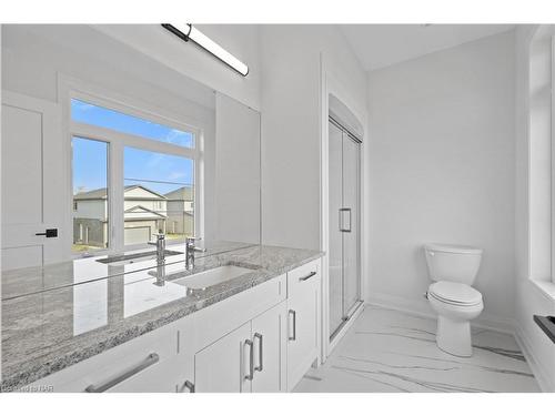 7346 Sherrilee Crescent, Niagara Falls, ON - Indoor Photo Showing Bathroom