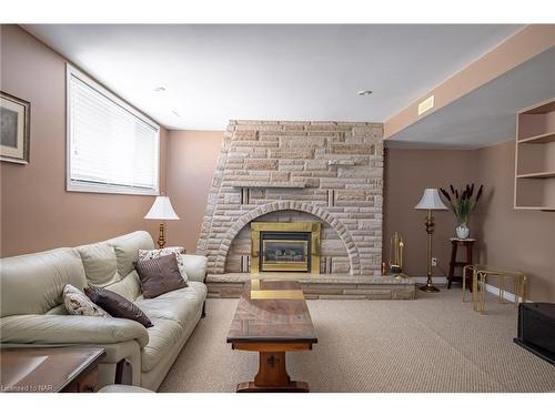 10 Noelle Drive, St. Catharines, ON - Indoor Photo Showing Living Room With Fireplace