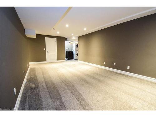 6 Gertrude Street, St. Catharines, ON - Indoor Photo Showing Other Room