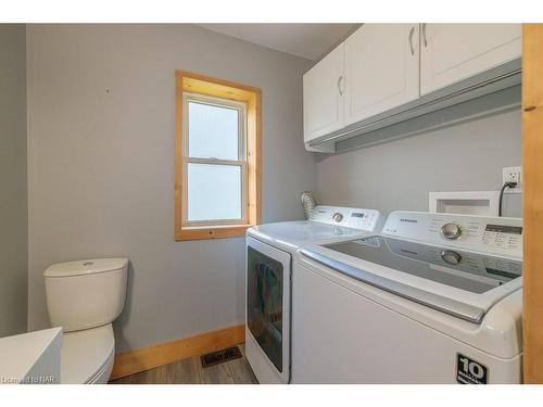 72 Wellington Street, Port Colborne, ON - Indoor Photo Showing Laundry Room