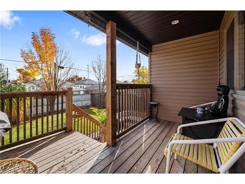 423 Deere Street Street, Welland, ON - Outdoor With Deck Patio Veranda With Exterior