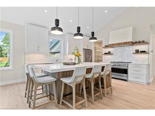 27 Maple Leaf Avenue S, Ridgeway, ON - Indoor Photo Showing Dining Room