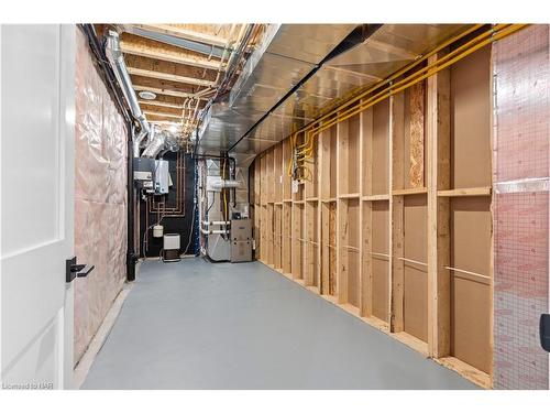 27 Maple Leaf Avenue S, Ridgeway, ON - Indoor Photo Showing Basement