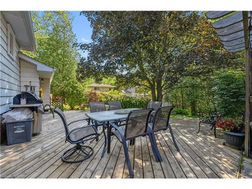 4 Fallingbrook Drive, Fonthill, ON - Outdoor With Deck Patio Veranda With Exterior