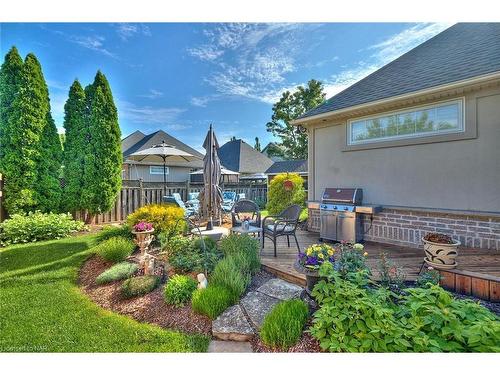 2 Seyval Place, Niagara-On-The-Lake, ON - Outdoor With Deck Patio Veranda