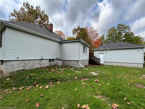 35 Greenfield Drive, London, ON - Outdoor With Exterior