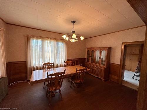 236 Colonel Bostwick Street, Port Stanley, ON - Indoor Photo Showing Dining Room