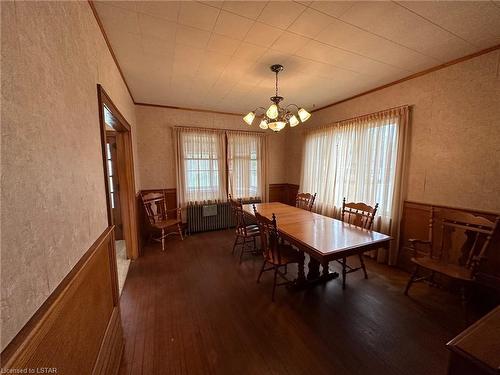 236 Colonel Bostwick Street, Port Stanley, ON - Indoor Photo Showing Dining Room