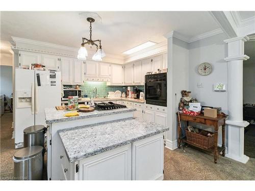 30622 Hungry Hollow Road, Arkona, ON - Indoor Photo Showing Kitchen