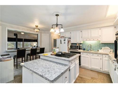 30622 Hungry Hollow Road, Arkona, ON - Indoor Photo Showing Kitchen
