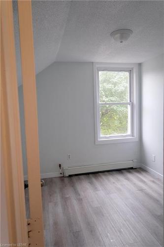 784 Little Grey Street, London, ON - Indoor Photo Showing Other Room