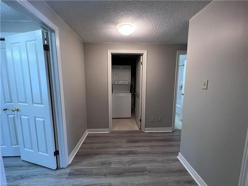51-70 Sunnyside Drive, London, ON - Indoor Photo Showing Other Room