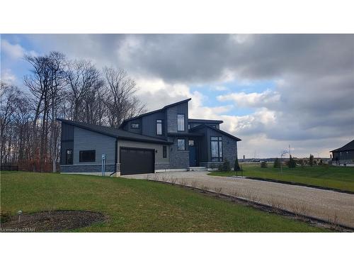 74346 Driftwood Drive, Bluewater, ON - Outdoor