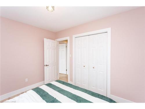 790 Elm Street, St. Thomas, ON - Indoor Photo Showing Bedroom