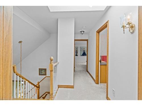 6 Aspen Place, London, ON - Indoor Photo Showing Other Room