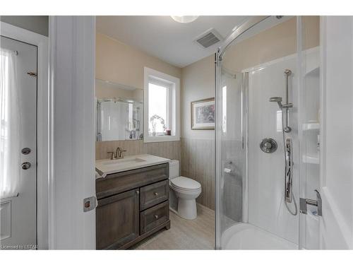 20 Dickinson Avenue, Long Point, ON - Indoor Photo Showing Bathroom