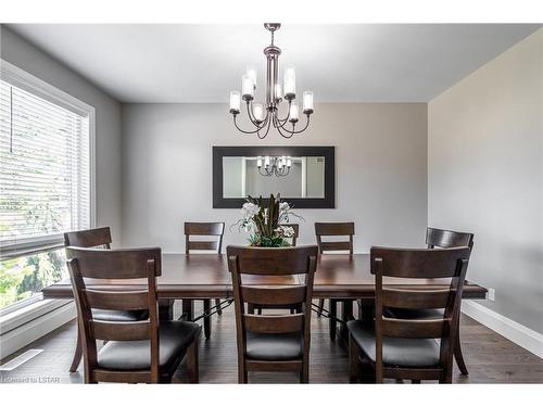 1656 Brayford Avenue, London, ON - Indoor Photo Showing Dining Room