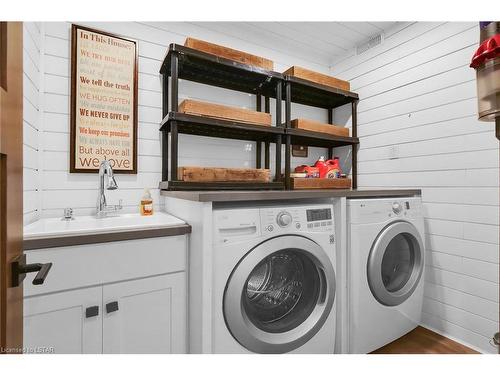 661 George Street, Port Stanley, ON - Indoor Photo Showing Laundry Room