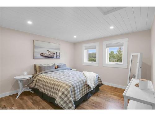 661 George Street, Port Stanley, ON - Indoor Photo Showing Bedroom