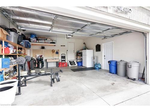 1 Russet Lane, St. Thomas, ON - Indoor Photo Showing Garage