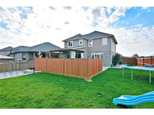 1 Russet Lane, St. Thomas, ON - Outdoor With Backyard