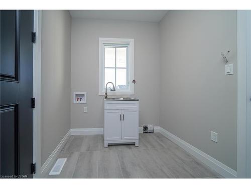 9 Spruce Crescent, Parkhill, ON - Indoor Photo Showing Other Room