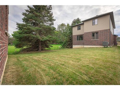 3465 Oriole Drive, London, ON - Outdoor