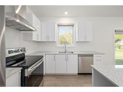203 Eagle Street Street, Parkhill, ON - Indoor Photo Showing Kitchen With Double Sink
