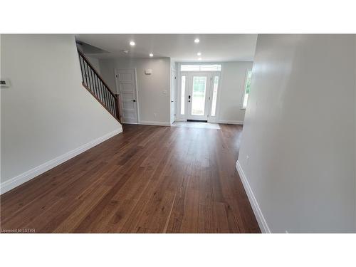 164 Winston Avenue, London, ON - Indoor Photo Showing Other Room