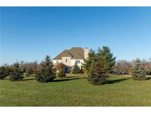 3480 Cuddy Drive, Strathroy, ON - Outdoor With View