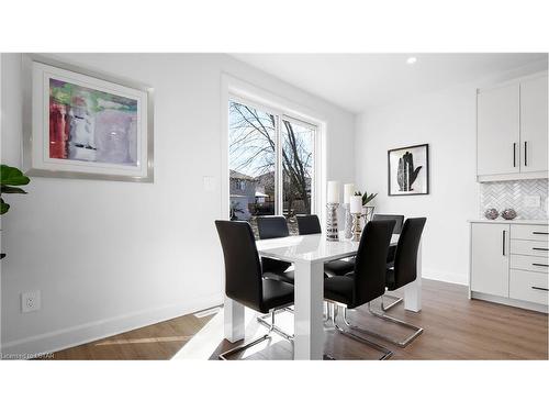 34 Lucas Road, St. Thomas, ON - Indoor Photo Showing Dining Room