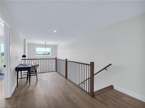 6659 Royal Magnolia Avenue, London, ON - Indoor Photo Showing Other Room