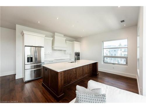 309-1705 Fiddlehead Place, London, ON - Indoor Photo Showing Kitchen