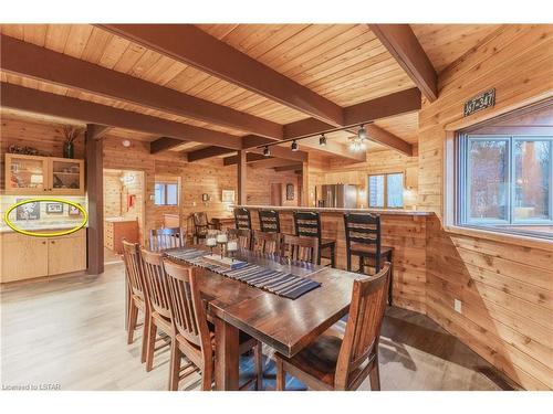 10198 Red Pine Rd Road, Grand Bend, ON - Indoor Photo Showing Dining Room