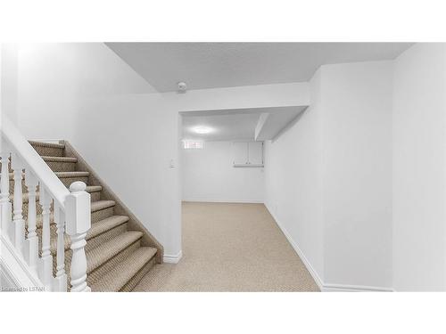 6 Grasmere Crescent, London, ON - Indoor Photo Showing Other Room