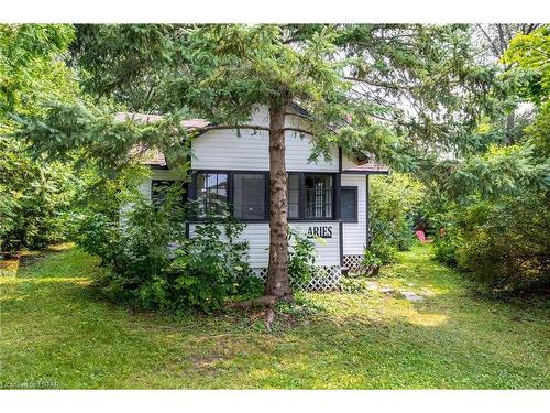 21 Oriole Road, Fenelon Falls, ON - Outdoor