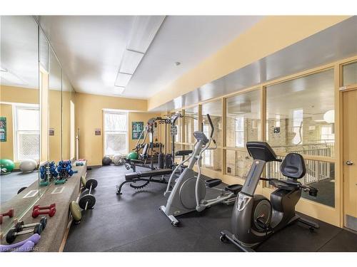 604-7 Picton Street, London, ON - Indoor Photo Showing Gym Room