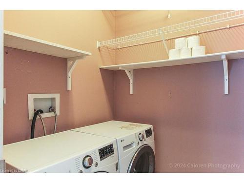 15 Rogers Avenue, London, ON - Indoor Photo Showing Laundry Room